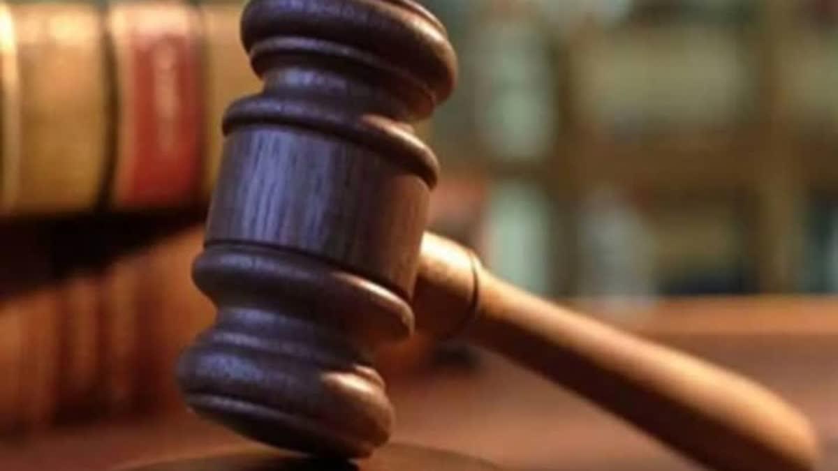 بغیر وجہ بتائے گرفتاری بنیادی حقوق کی خلاف ورزی، سپریم کورٹ کی پولیس کو قانون کی پیروی کی ہدایت