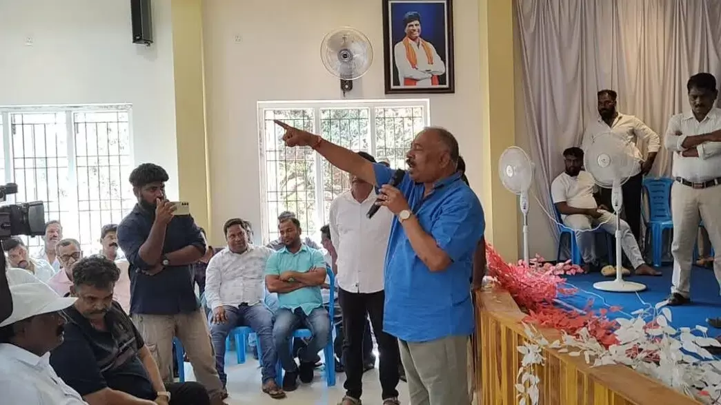 انکولہ: کینی میں تجارتی بندرگاہ کے خلاف احتجاج - مقامی سیاست دانوں نے کیا حمایت کا اعلان