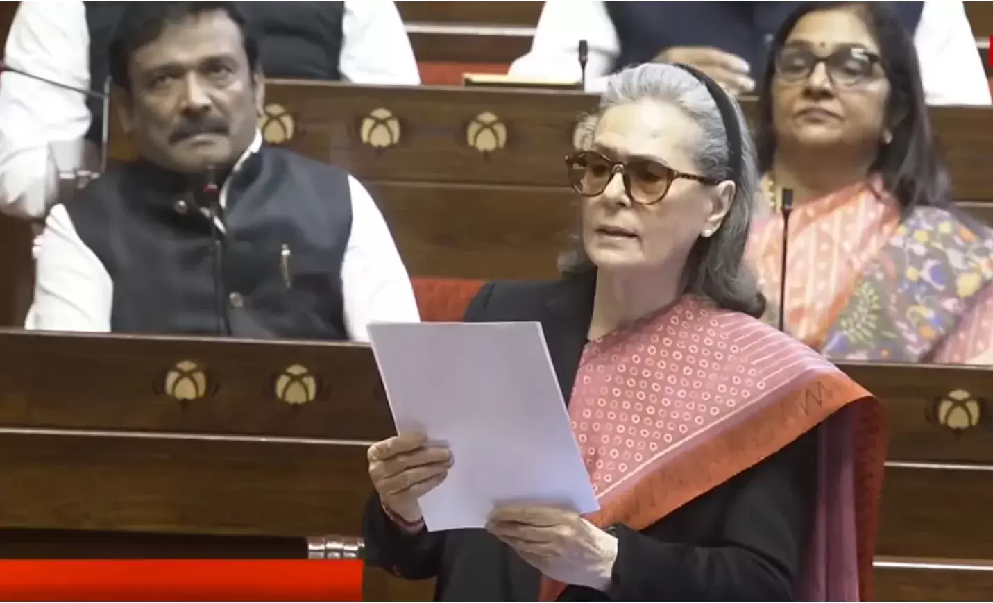 سونیا گاندھی کا راجیہ سبھا میں مطالبہ، آشا اور آنگن واڑی کارکنان کی اجرت میں اضافہ کیا جائے